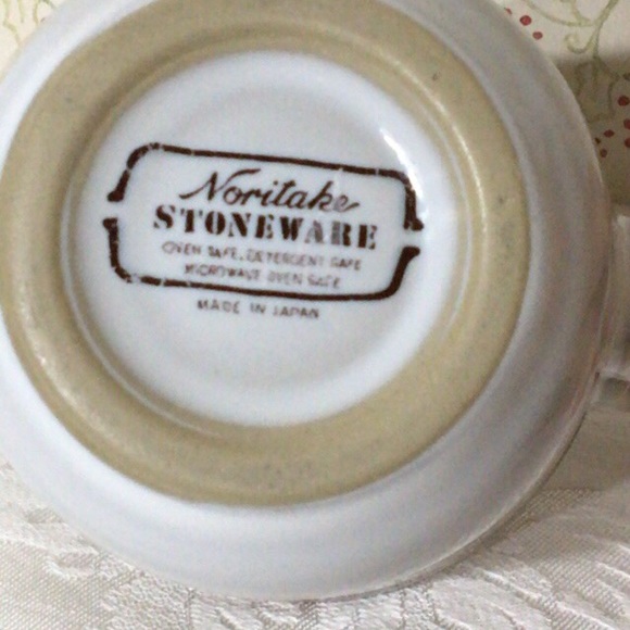 Noritake Stoneware Coffee Mug - Pattern Unknown - Picture 3 of 5